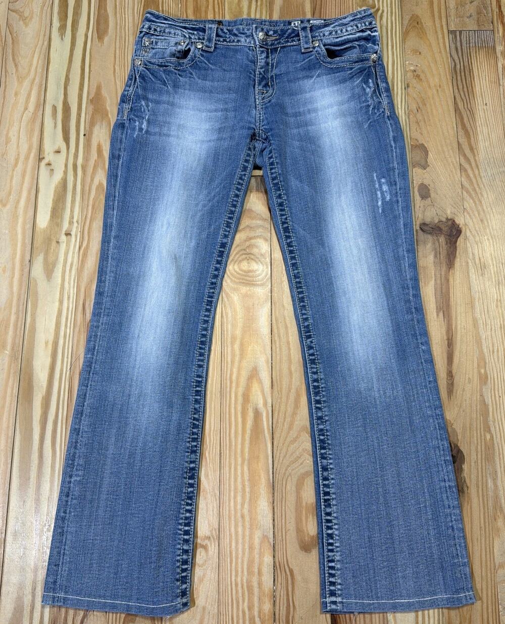 Miss Me Jeans Embellished Wings Denim Low Rise Boot JP5614B Size 31x30